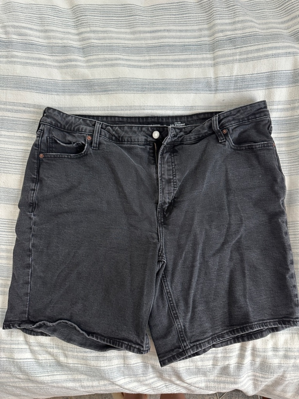 Women’s Plus Size Black Denim Shorts